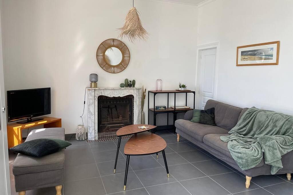 Agon-Coutainville, villa bord de mer Exteriör bild